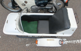 HONDA  SUPER CUB 90 SIDE-CAR 