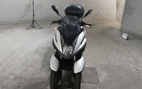 YAMAHA TRICITY 125 SE82J