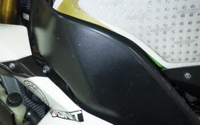 KAWASAKI ZX 10 NINJA R 2004