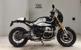 BMW R NINE T 2014