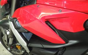 DUCATI STREETFIGHTER V2 2023