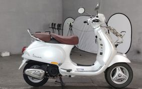 VESPA LX125 ..