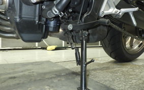 HONDA CB650R E-Clutch 2025 RH17