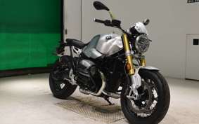 BMW R NINE T 2024