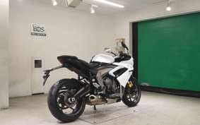 TRIUMPH DAYTONA 660 2024