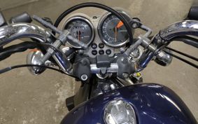 HONDA MAGNA 750 RC28