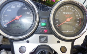 HONDA CB400SF VTEC SPEC 2 2003 NC39