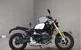BMW R12 nine T 2024 0N01