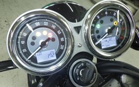 TRIUMPH BONNEVILLE T100 2026