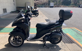 YAMAHA TRICITY 125 SE82J