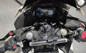 SUZUKI GSX250 R DN11A