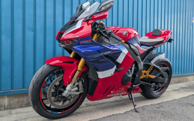 HONDA CBR1000RR-R FB SP 2020 SC82