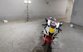 YAMAHA YZF-R7 2022 RM39J
