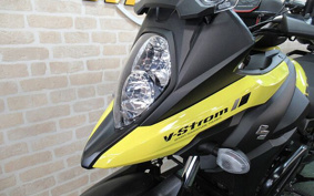 SUZUKI DL650 ( V-Strom 650 ) ABS 2020 C733A