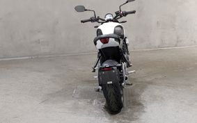 TRIUMPH  TRIUMPH  TRIDENT 660 LGL10U