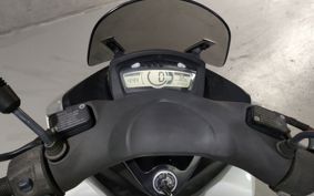 YAMAHA TRICITY 125 SE82J