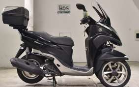 YAMAHA TRICITY 125