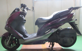 YAMAHA MAJESTYS SG28J