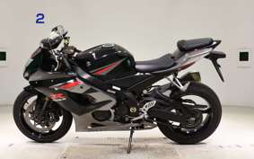 SUZUKI GSX-R1000 2005
