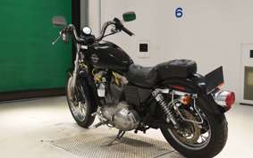 HARLEY XLH883 HUGGER 2002