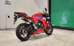 HONDA CBR600RR 2024 PC40