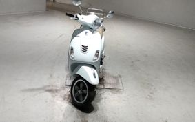 VESPA PRIMA BEIGE RA125 ..