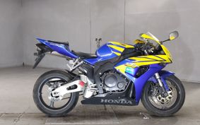 HONDA CBR1000RR SC57