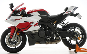 YAMAHA YZF-R9 70TH 2026 RNA3J