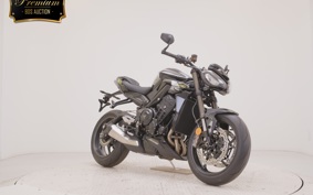 TRIUMPH STREET TRIPLE RS 2026