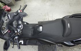 YAMAHA T-MAX 530 2016 SJ12J