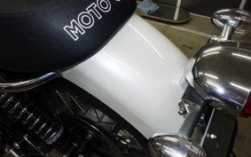 MOTO GUZZI V7 CLASSIC 2010