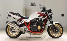 HONDA CB1300SF SUPER FOUR Gen. 3 2022