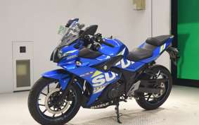 SUZUKI GSX250R 2025
