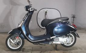 VESPA SPRINT 125 ..