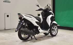 YAMAHA TRICITY 125 1999 SE82J