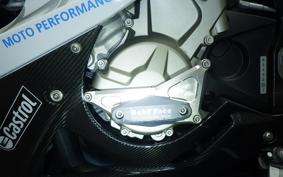 BMW HP4 2014