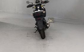 SUZUKI V-STROM 250 DS11A
