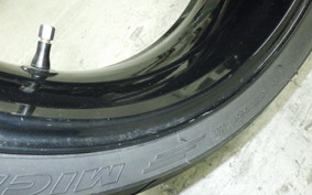 SUZUKI GSX-R1000 2001