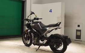 HUSQVARNA SVARTPILEN 401 2022