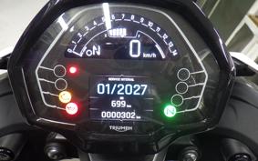 TRIUMPH STREET TRIPLE R 2026