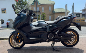 YAMAHA T-MAX 560 A TECHMAX 2022 SJ19J