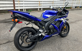 YAMAHA YZF-R1 2004 RN13