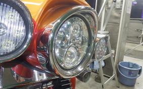 HARLEY FLHTCUSE 1800CVO 2013