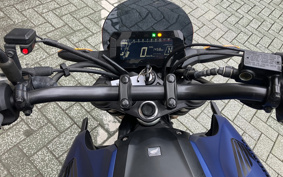 HONDA CB250R MC52