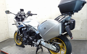 HONDA CB1300 SUPER  BOL DOR ABS 2021 SC54