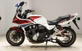 HONDA CB1300SB SUPER BOLDOR 2017 SC54