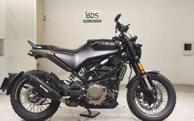 HUSQVARNA SVARTPILEN 401 2024