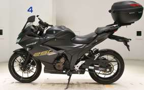 SUZUKI GIXXER 250 SF 2010 ED22B