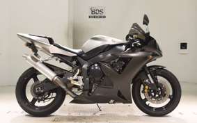 YAMAHA YZF-R1 2002