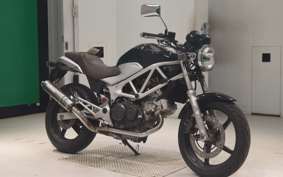 HONDA VTR 250 Gen. 2 MC33